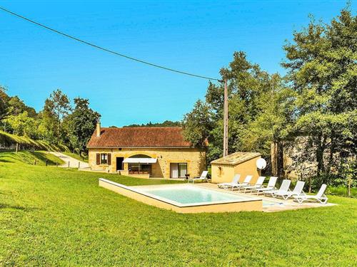 Holiday home - 8 persons -  - Moulin Neuf - 24540 - Monpazier