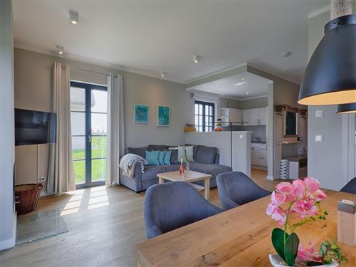 Sommerhus - 5 personer -  - Nonnevitz - 18556 - Dranske