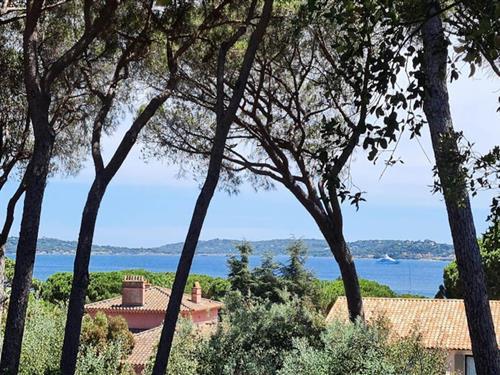 Holiday Home/Apartment - 6 persons -  - 83120 - Sainte-Maxime