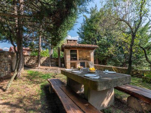 Holiday Home/Apartment - 6 persons -  - 39573 - Cabezón De Liébana