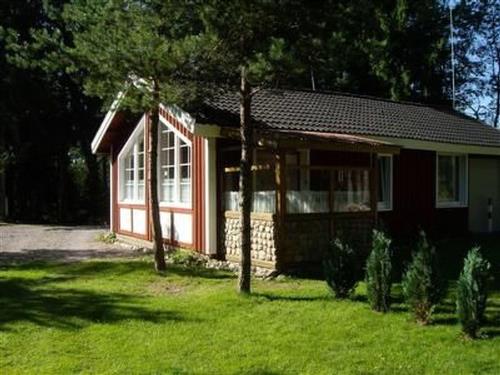 Holiday home - 3 persons -  - Holsbybrunn - 57015