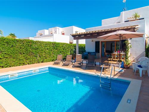 Holiday home - 6 persons -  - Carrer Call Vermell, - Casa Hector, Cala Dor - 07691 - Cala Dor