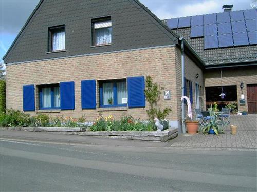 Holiday Home/Apartment - 2 persons -  - Herhahn - 53937 - Schleiden