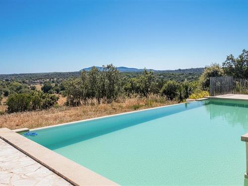 Holiday home - 8 persons -  - Les Granges - 30580 - Lussan