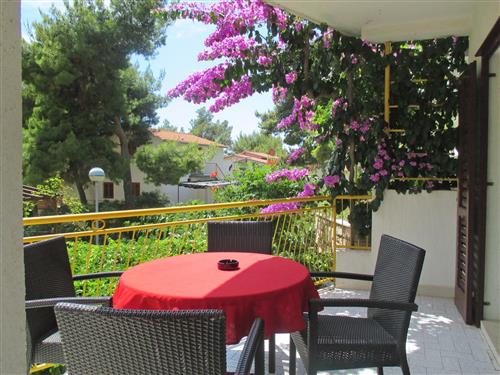 Holiday Home/Apartment - 5 persons -  - Ivan Dolac - 21465 - Ivan Dolac