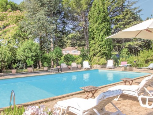 Holiday home - 7 persons -  - La Genetière route du Stade - 13680 - Lançon De Provence