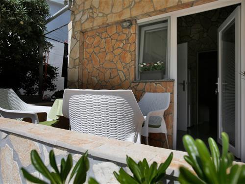 Holiday Home/Apartment - 2 persons -  - Vir - 23234 - Vir