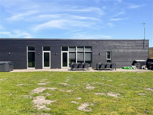 Sommerhus - 14 personer -  - Skovsøen - Fjellerup - 8585 - Glesborg