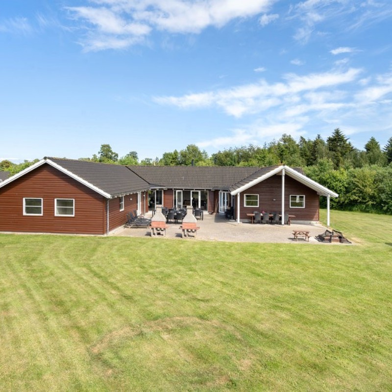 Sommerhus - 22 personer -  - Blommestien - Marielyst - 4872 - Idestrup