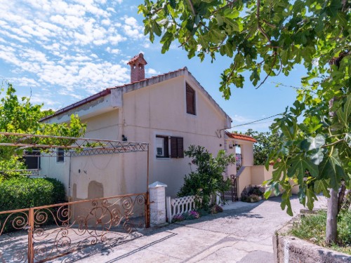 Ferienwohnung - 5 Personen -  - Barbat - 51280 - Rab