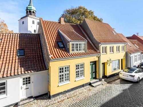 Stadthaus / Reihenhaus - 5 Personen -  - Søndergade - 5970 - Ärösköbing