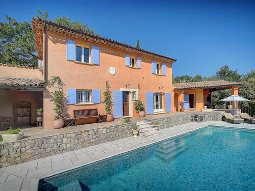 Holiday home - 10 persons -  - 83440 - Seillans