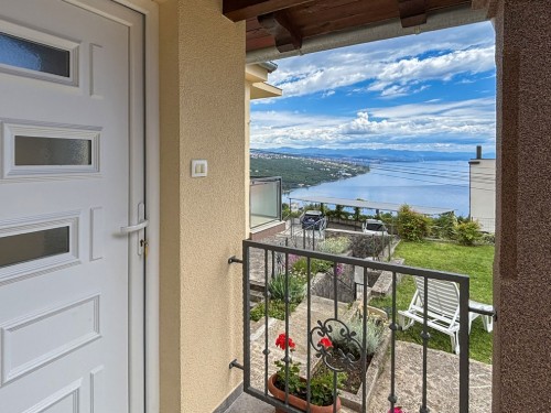 Ferienhaus - 6 Personen -  - 51211 - Opatija/Pobri