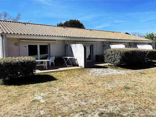 Holiday home - 5 persons -  - 17190 - Saint-Georges-D'oléron