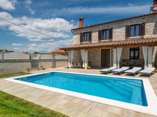 Holiday home - 6 persons -  - Muntic - Pula-Muntic - 52100 - Pula