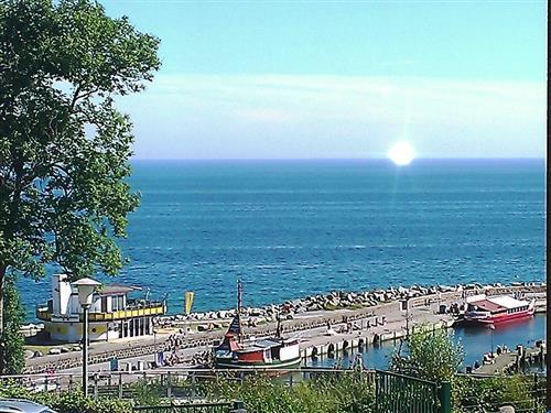 Holiday apartment - 3 persons -  - Hafenstraße 10  / Anfahrt über Hermann-Bebert-Straße - 18546 - Sassnitz