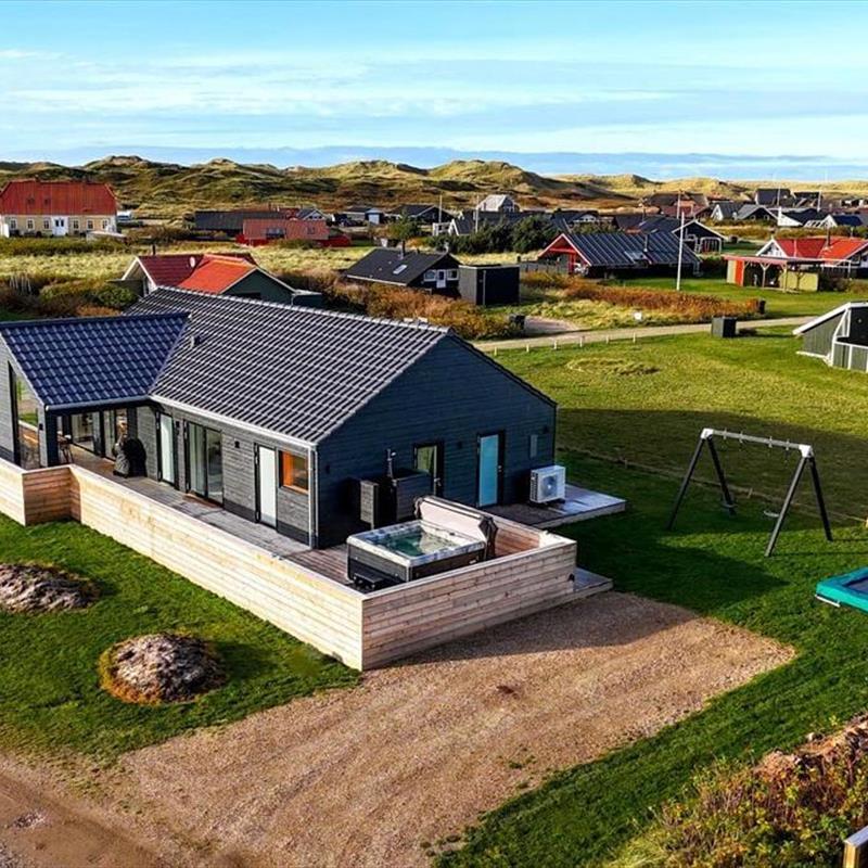 Sommerhus - 6 personer -  - Neerlandiavej - Vejlby Klit - 7673 - Harboøre