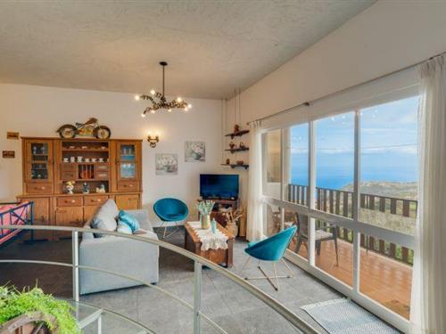 Holiday home - 6 persons -  - 9230-142 - São Jorge