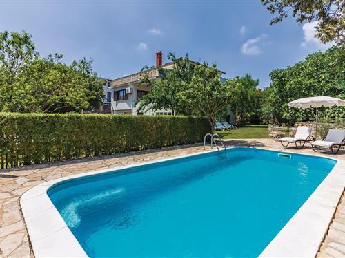 Holiday home - 9 persons -  - Liznjan - 52204 - Liznjan