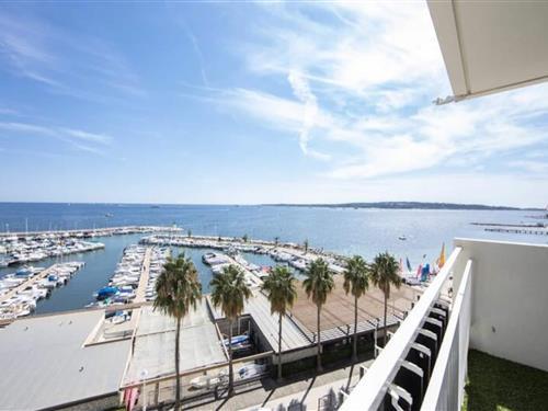 Holiday Home/Apartment - 4 persons -  - 06400 - Cannes