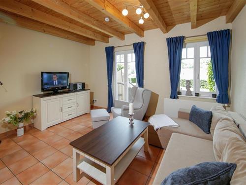 Feriehus - 6 personer -  - Kliffstraße - 18211 - Nienhagen