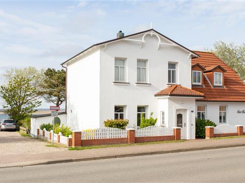 Holiday Home/Apartment - 2 persons -  - Inselstrasse - 25946 - Wittdün/Amrum