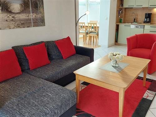 Holiday Home/Apartment - 4 persons -  - Lottumstr. - 18609 - Binz