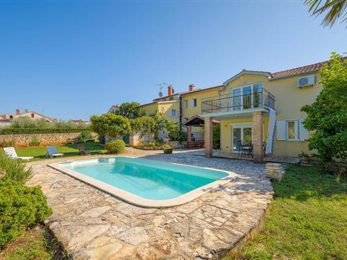 Holiday home - 12 persons -  - Vranici - Porec-Vranici - 52240 - Porec