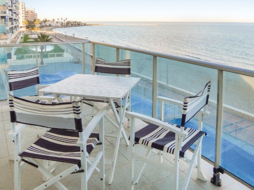 Ferieleilighet - 5 personer -  - Gran Via de la Manga km - 30380 - La Manga Del Mar Menor