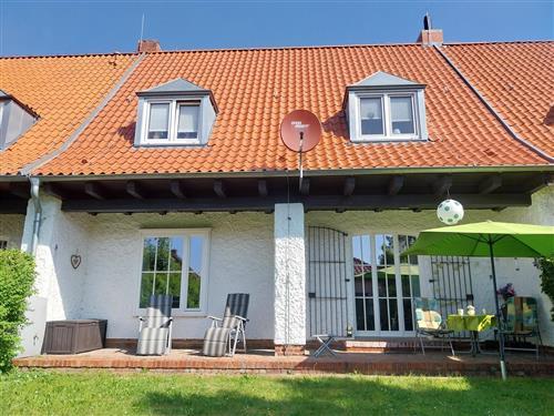 Holiday Home/Apartment - 2 persons -  - Rämel - 18374 - Zingst