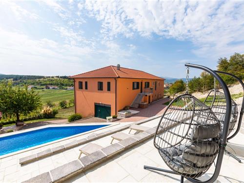 Sommerhus - 6 personer -  - Otok - 21238 - Otok