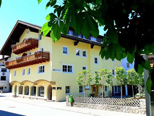 Holiday Home/Apartment - 4 persons -  - Dorfstrasse - 6363 - Westendorf