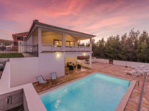 Sommerhus - 10 personer -  - Ulica kralja Petra Krešimira IV - 23243 - Rovanjska