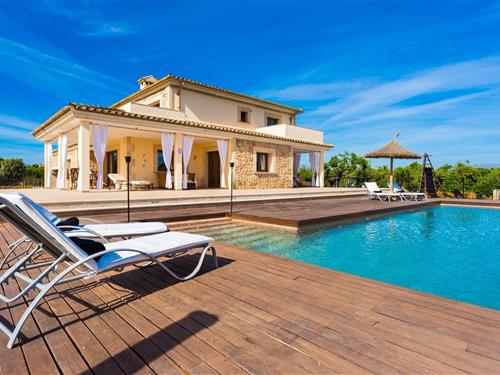 Holiday home - 10 persons -  - Diseminado Disseminat - Can Magnus, Alcudia - 07400 - Alcudia