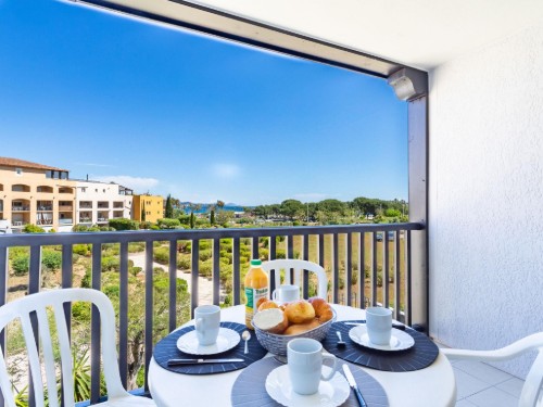 Holiday apartment - 4 persons -  - Gassin - 83580