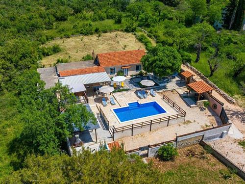 Sommerhus - 8 personer -  - Zapuzane - Zadar-Zapuzane - 23420 - Benkovac