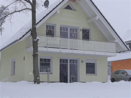 Holiday Home/Apartment - 4 persons -  - Müritzblick - 17207 - Röbel-Müritz