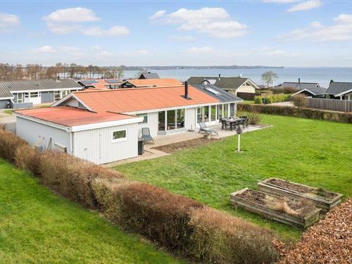 Sommerhus - 8 personer -  - Havremarken - Grønninghoved - 6093 - Sjølund