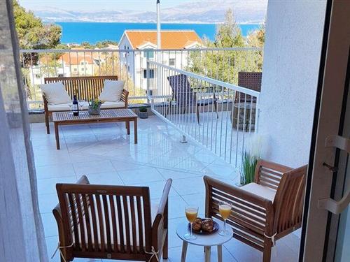 Holiday Home/Apartment - 4 persons -  - 21400 - Supetar