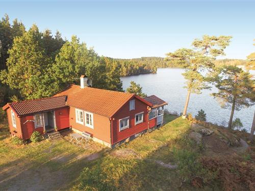 Holiday Home/Apartment - 4 persons -  - Sandsjön L. Bolviken - 438 91 - Landvetter