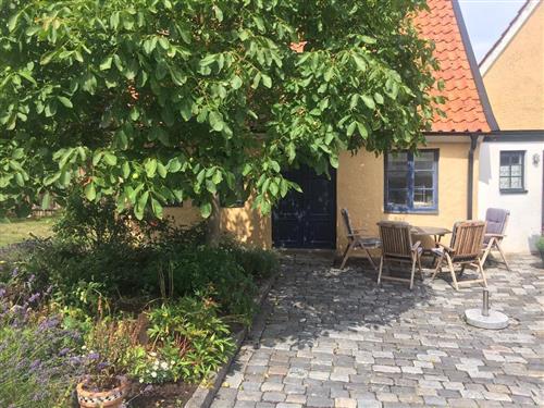 Holiday Home/Apartment - 3 persons -  - Skansgatan 16, gårdshuset - 272 31 - Simrishamn