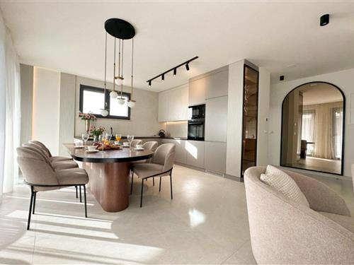 Ferienwohnung - 8 Personen -  - 23000 - Kozino