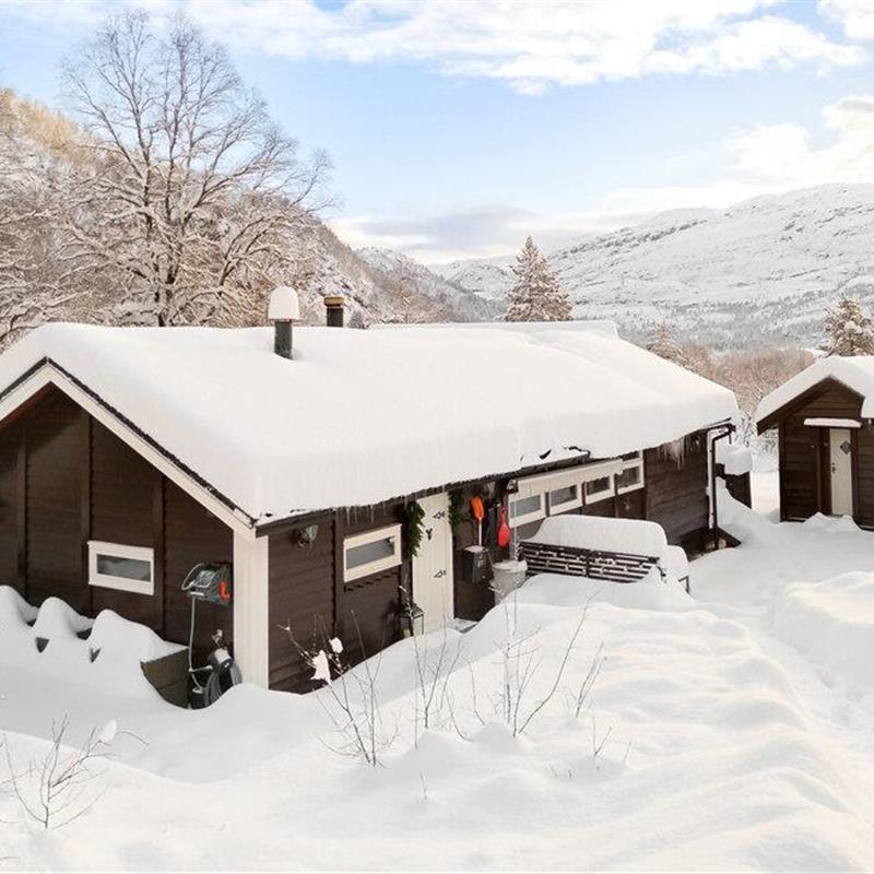 Sommerhus - 8 personer -  - Kråvegen - Kvamskogen - 5650 - Tysse