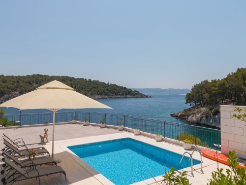 Holiday home - 8 persons -  - Osibova Kalina - Brac-Milna - 21405 - Milna