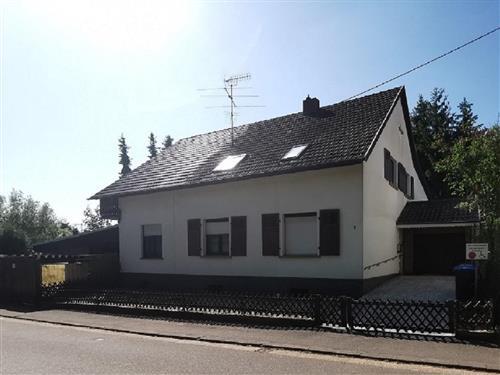 Ferienhaus - 7 Personen -  - Quellenstraße - 66679 - Losheim Am See