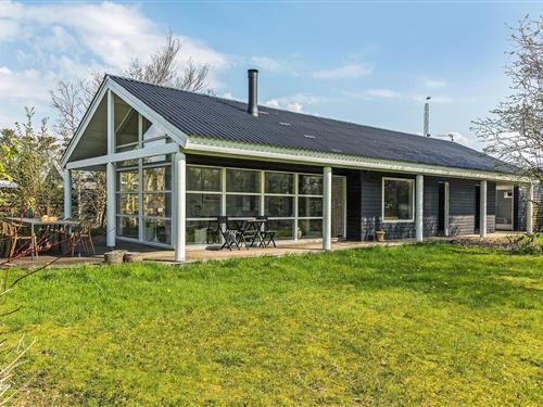 Semesterhus/Semesterlägenhet - 9 personer -  - Rughaven - 9970 - Strandby