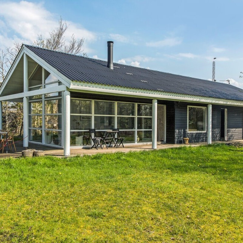 Sommerhus - 9 personer -  - Rughaven - 9970 - Strandby