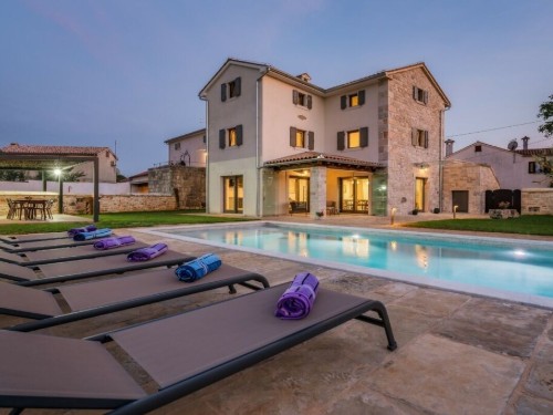 Villa - 8 persons -  - 52463 - Višnjan