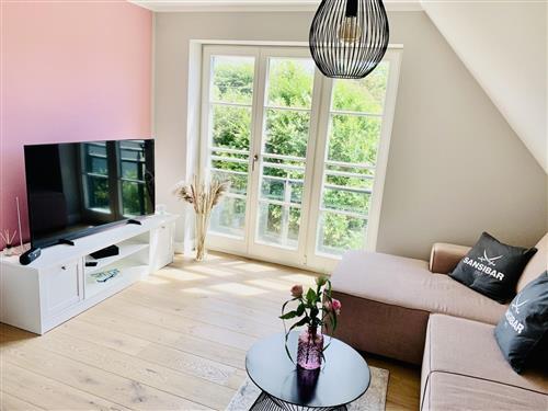 Holiday Home/Apartment - 3 persons -  - Südhedig - 25980 - Westerland