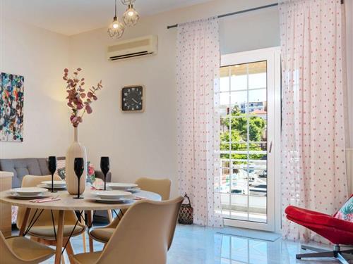 Ferieleilighet - 3 personer -  - Adele - 74100